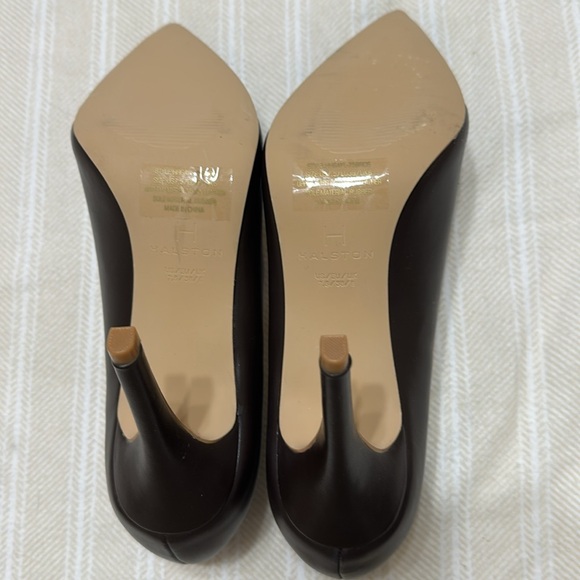 NWOB Halston Gayle Pointed Toe Stiletto Heels, Dark Brown, Size US 7.5 - Picture 7 of 13